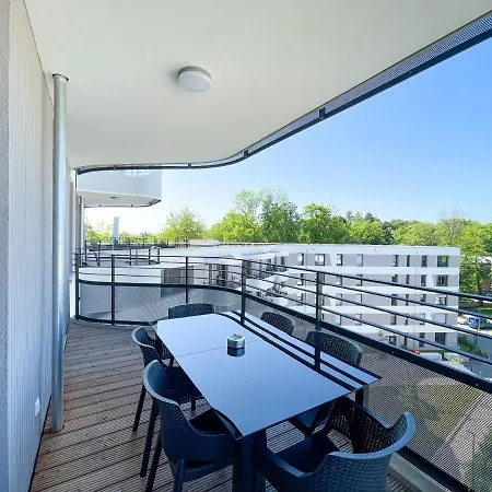 Uniqe- 6 Pers - Design - Fair - Sky-tv - Parking *