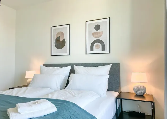 Apartmán Uniqe- 6 Pers - Design - Fair - Sky-tv - Parking Augsburg