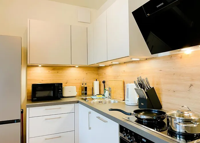 Uniqe- 6 Pers - Design - Fair - Sky-tv - Parking Apartmán Augsburg