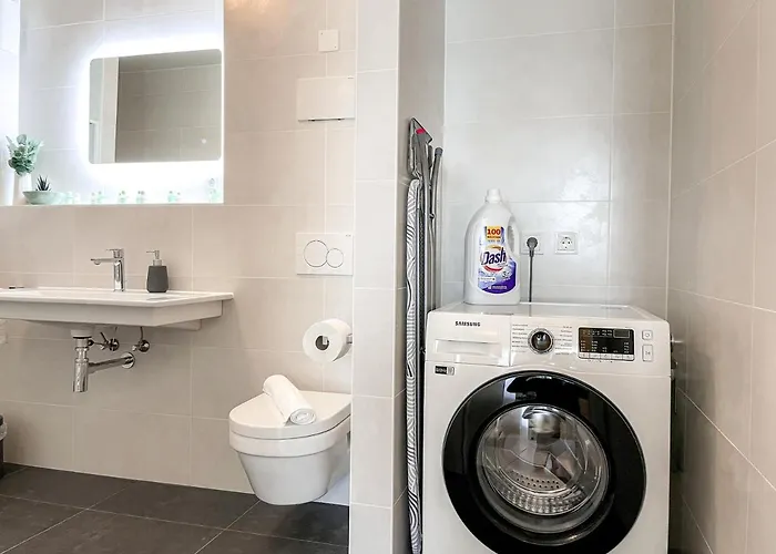 公寓 Uniqe- 6 Pers - Design - Fair - Sky-tv - Parking 奥格斯堡